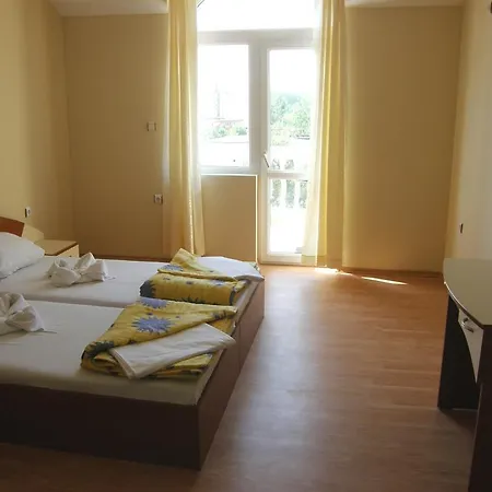 מלון Arkadia פרימורסקו