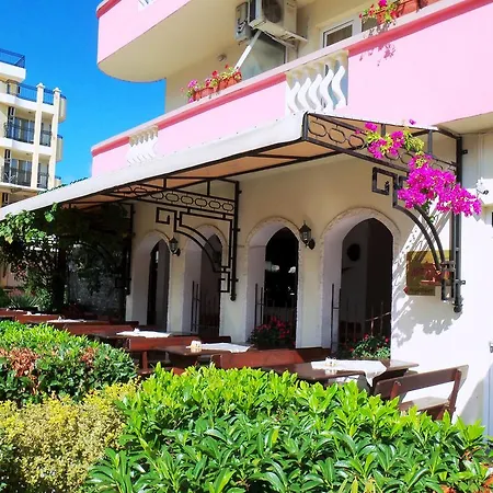 Arkadia מלון פרימורסקו